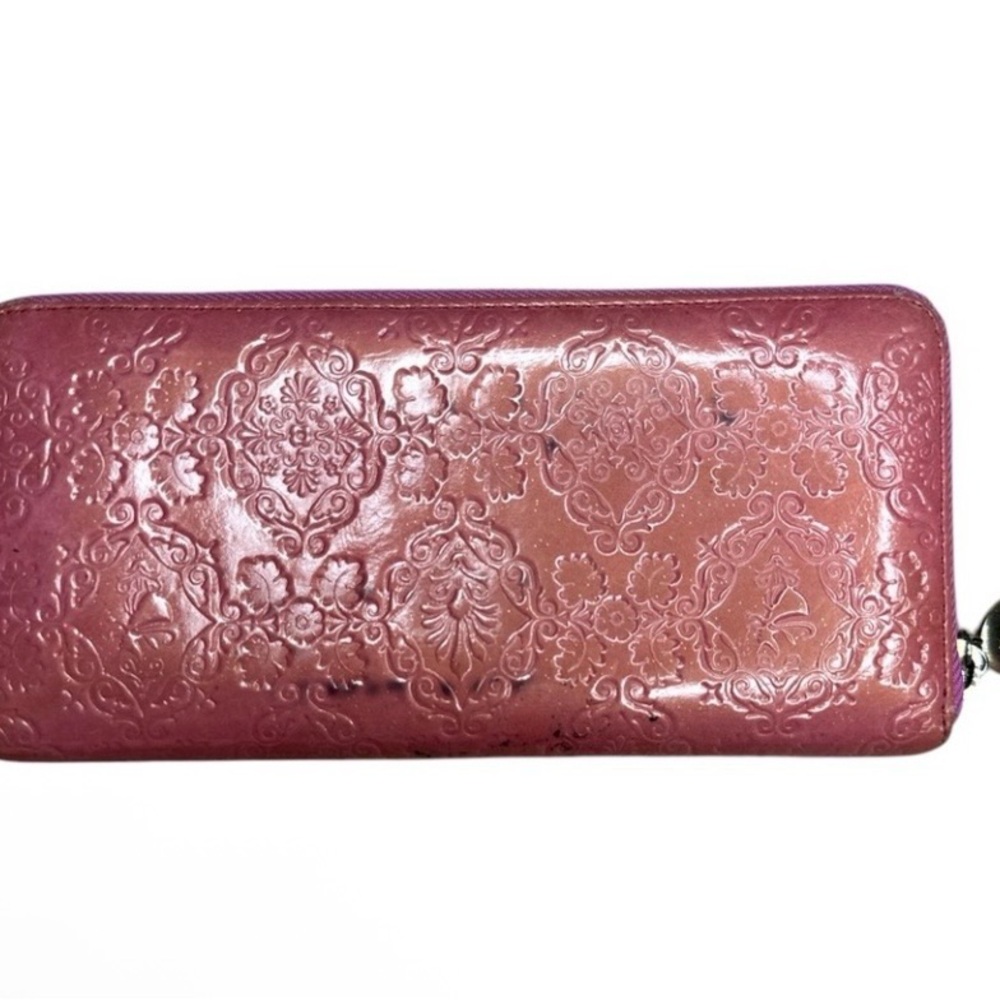 Disney x Samantha Thavasa Pink Embossed Wallet - Picture 2 of 5